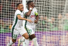 足协杯-法比奥戴帽 国安3-0河南夺冠获亚冠资格